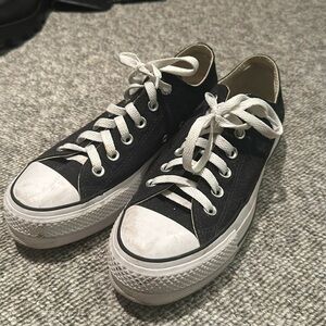EUC converse black platform sneakers